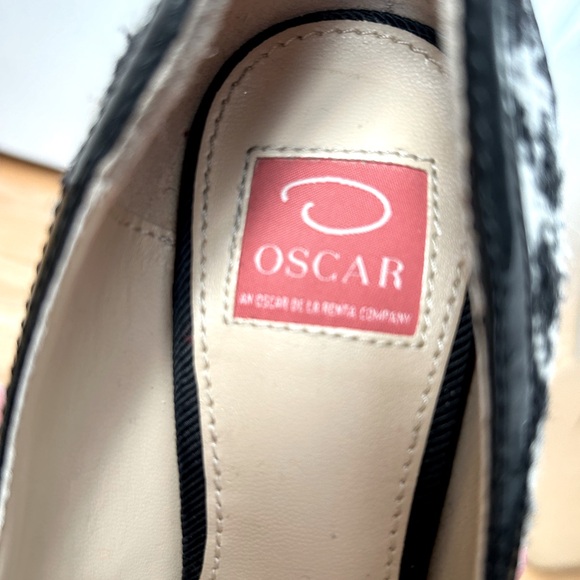 VINTAGE Oscar De La Renta houndstooth pumps. - Picture 4 of 4
